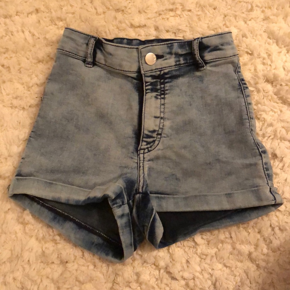 High waisted washed out shorts